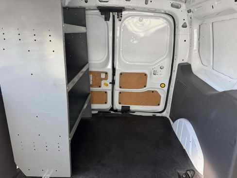 Used 2021 Ford Transit Connect XL image 11