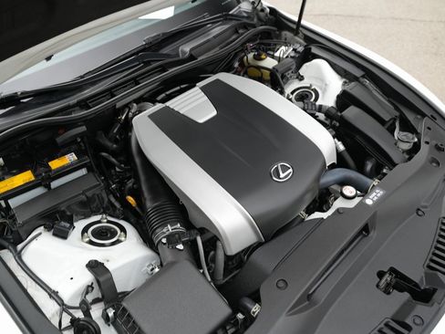 Used 2022 Lexus IS 350 F Sport image 46