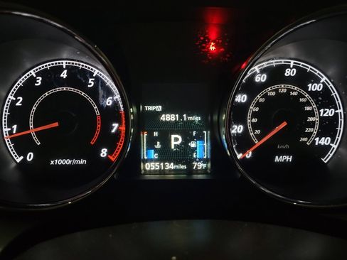 Used 2020 Mitsubishi Outlander Sport ES FWD image 23