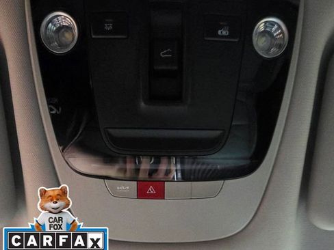 Certified 2024 Kia Seltos SX w/ SX Sunroof Package image 15