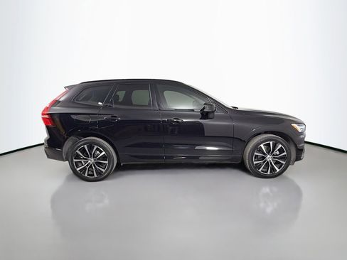 Certified 2024 Volvo XC60 B5 Plus w/ Protection Package Premier AWD/4WD image 5