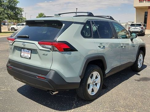Used 2021 Toyota RAV4 XLE FWD image 4