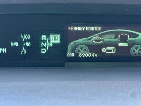 Used 2014 Toyota Prius Four image 28