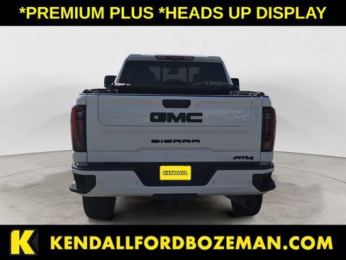 Used 2025 GMC Sierra 2500 AT4 w/ AT4 Premium Plus Package AWD/4WD image 4