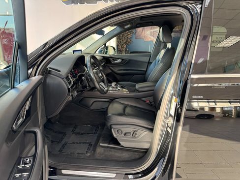 Used 2018 Audi Q7 3.0T Premium AWD/4WD image 11
