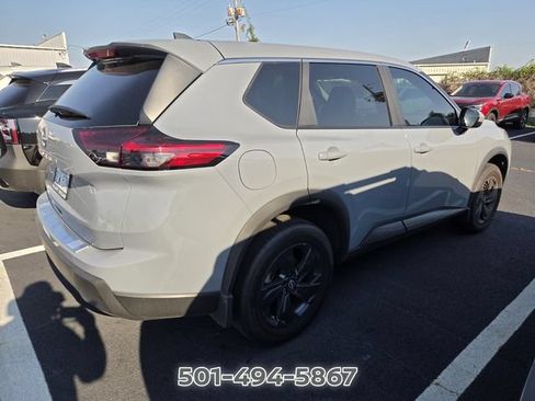 Certified 2026 Nissan Rogue SV w/ Cold Weather Package FWD image 4