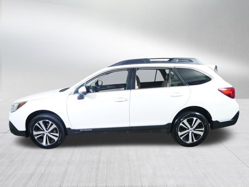 Used 2019 Subaru Outback 2.5i Limited AWD/4WD image 4