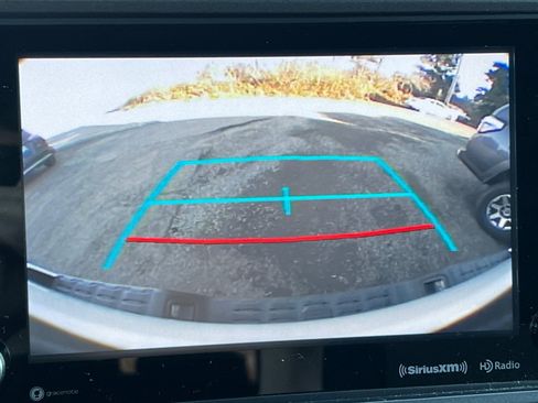 Used 2020 Toyota Tacoma image 16