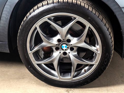 Used 2012 BMW X5 xDrive50i image 23