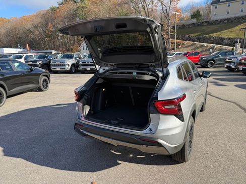 New 2026 Chevrolet Trax ACTIV w/ Driver Confidence Package image 25