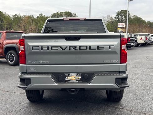 Used 2025 Chevrolet Silverado 1500 Custom AWD/4WD image 4