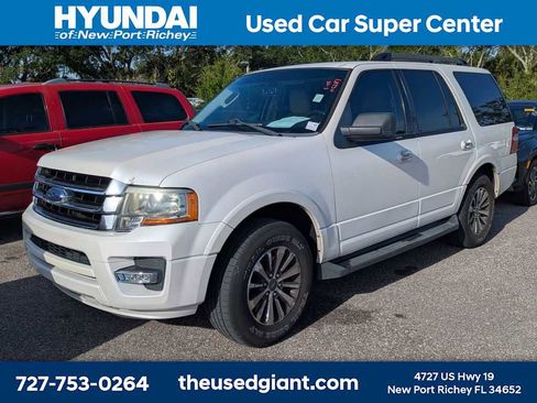 Used 2017 Ford Expedition XLT w/ Equipment Group 201A RWD image 1