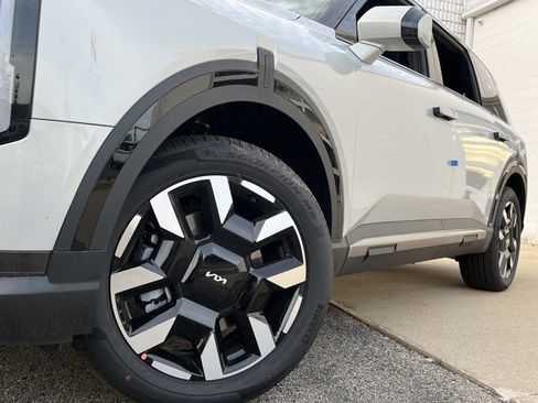 New 2027 Kia Telluride S FWD image 28