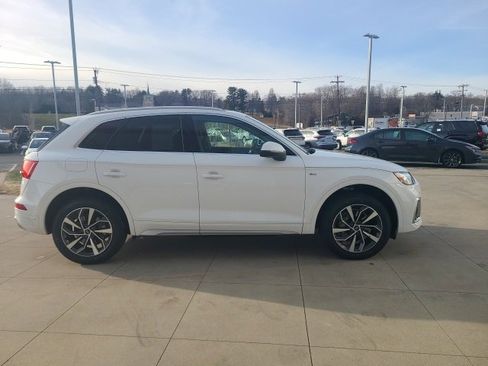 Used 2024 Audi Q5 2.0T Premium Plus w/ Premium Plus Package image 8