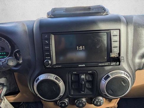 Used 2015 Jeep Wrangler Unlimited Sahara w/ Max Tow Package image 15