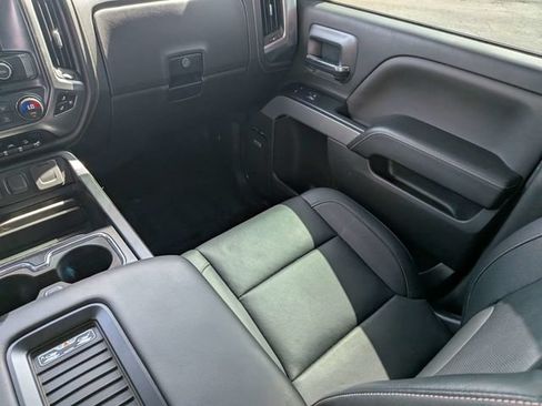 Used 2018 Chevrolet Silverado 1500 LTZ Z71 w/ LTZ Plus Package AWD/4WD image 17