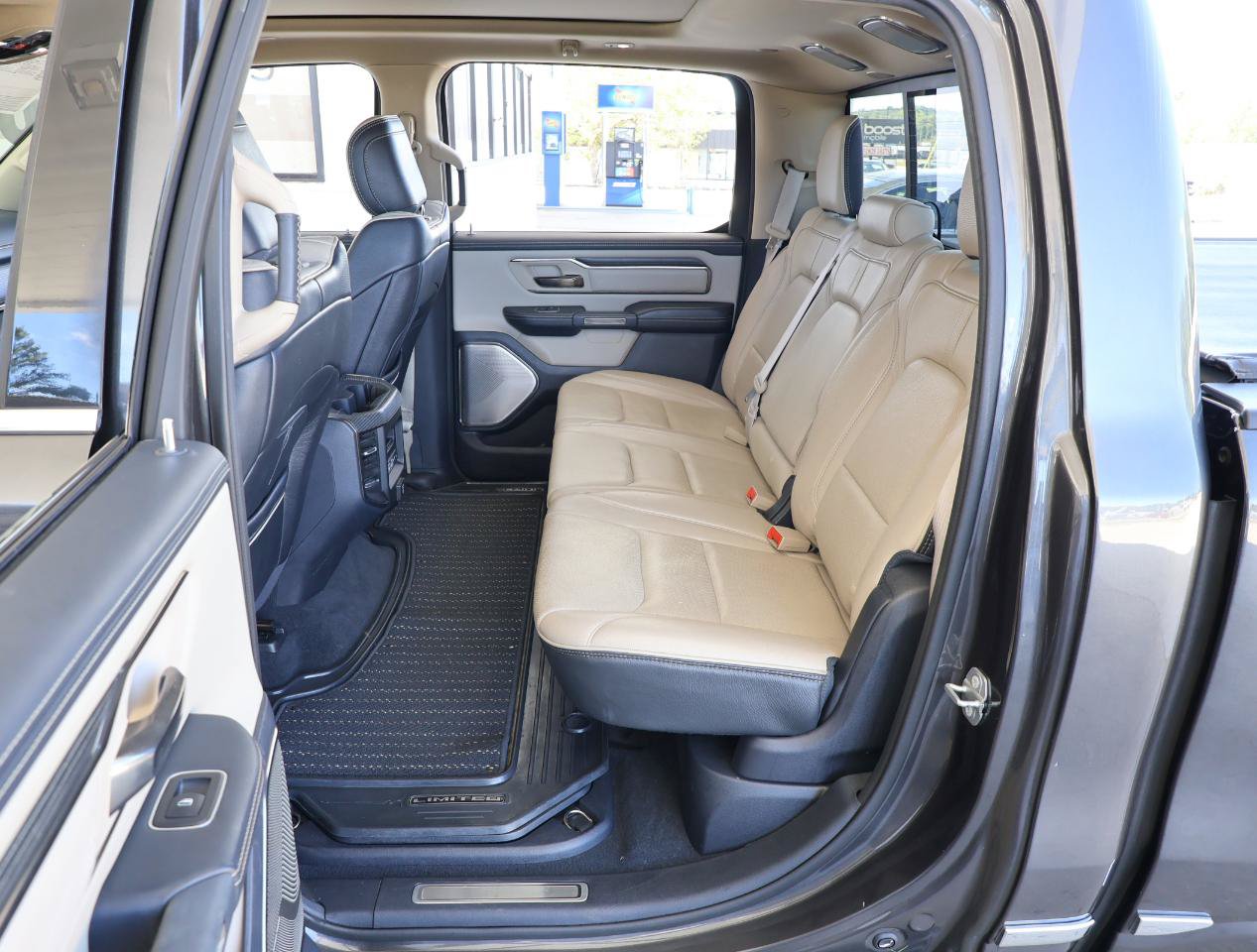 Used 2019 RAM 1500 Limited AWD/4WD image 21