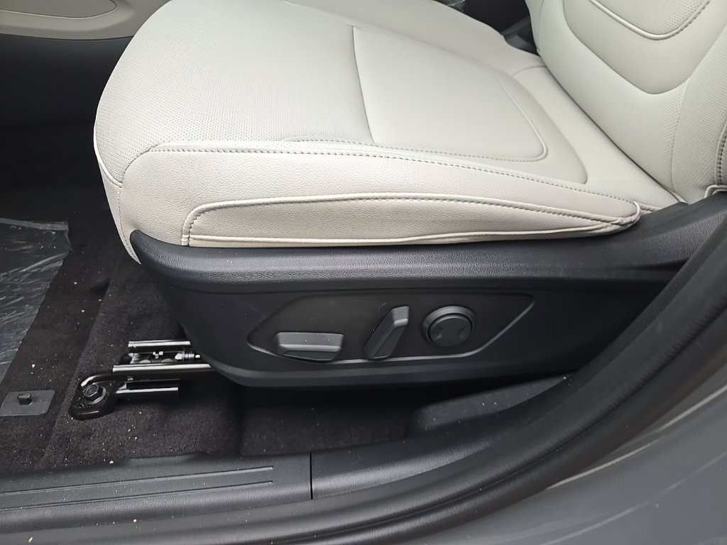 New 2026 Hyundai Tucson SEL Plus w/ Tow & Go Package AWD/4WD image 22