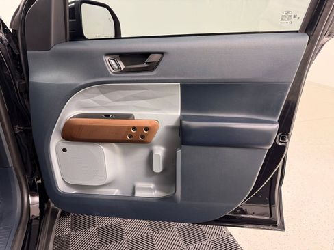 Used 2023 Ford Maverick Lariat w/ Lariat Luxury Package image 29