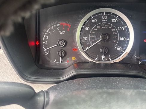 Used 2022 Toyota Corolla LE FWD image 5