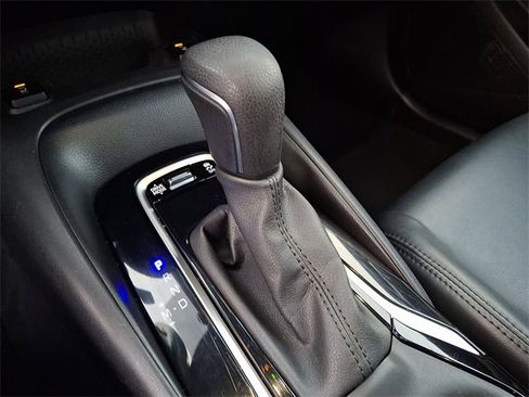 Used 2023 Toyota Corolla XSE image 22