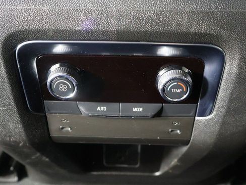 Used 2025 Chevrolet Tahoe LT AWD/4WD image 52