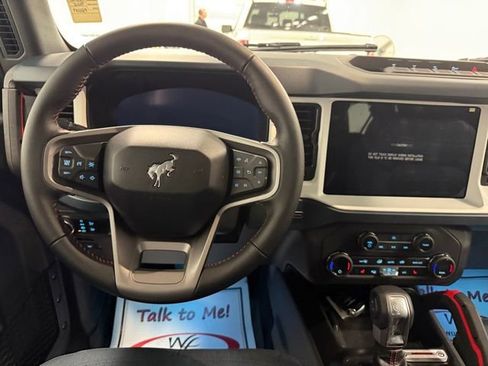 New 2025 Ford Bronco Heritage Edition image 17
