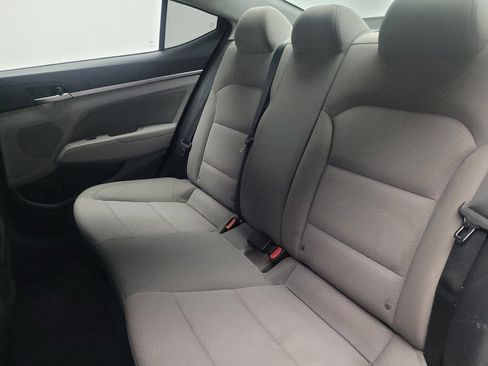 Used 2020 Hyundai Elantra SEL FWD image 18