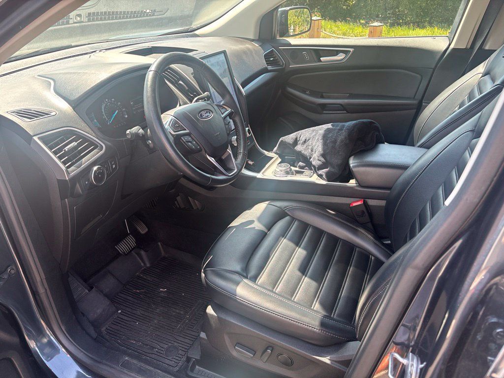 Used 2024 Ford Edge SEL w/ Convenience Package AWD/4WD image 11