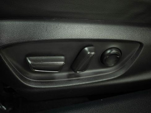 Used 2024 Toyota Camry SE w/ Convenience Package FWD image 11