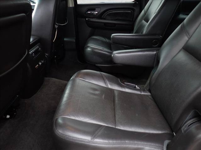Used 2013 GMC Yukon XL Denali AWD/4WD image 10