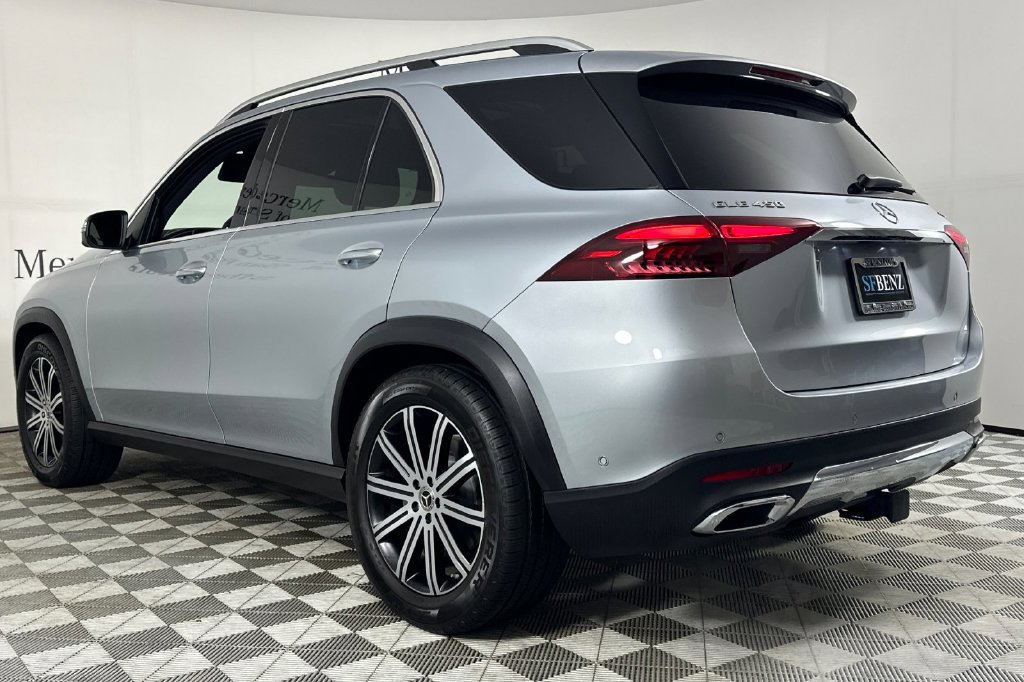 Certified 2025 Mercedes-Benz GLE 450 4MATIC image 8
