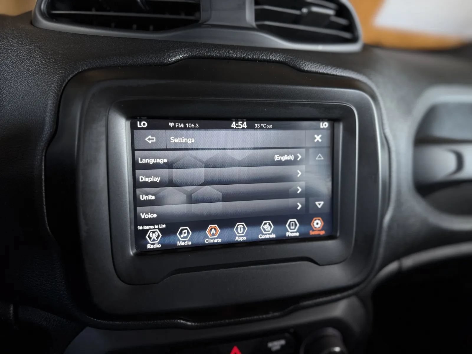 Used 2020 Jeep Renegade Altitude AWD/4WD image 29
