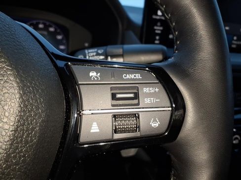 Used 2025 Honda Accord Touring image 21