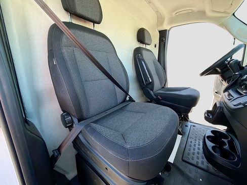 Used 2023 RAM ProMaster 1500 FWD image 21