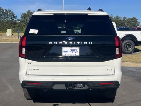 New 2025 Ford Expedition Max Active image 22
