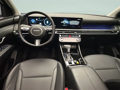 Certified 2025 Hyundai Tucson SEL image 21
