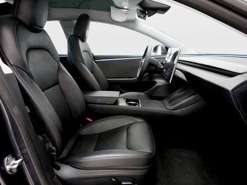 Used 2025 Tesla Model 3 Long Range RWD image 20