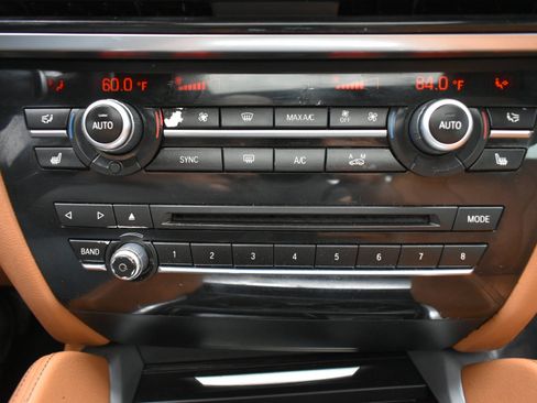 Used 2015 BMW X6 xDrive35i image 23