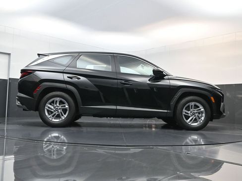 Used 2026 Hyundai Tucson SE FWD image 22