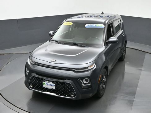 Used 2020 Kia Soul EX image 25