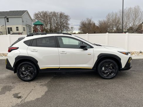 New 2026 Subaru Crosstrek 2.5i Sport w/ Crosstrek Mirror Package image 4