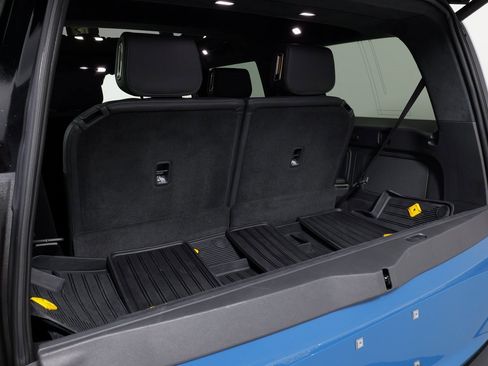 Used 2023 Rivian R1S Adventure image 39