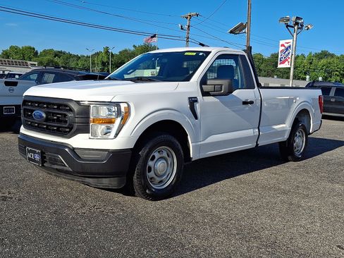 Used 2022 Ford F150 XL w/ Equipment Group 101A High RWD image 3
