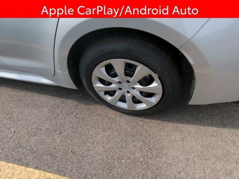 Used 2026 Toyota Corolla LE FWD image 5