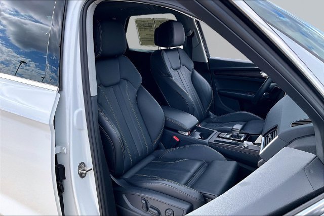Used 2024 Audi Q5 2.0T Premium AWD/4WD image 7
