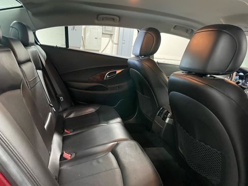 Used 2010 Buick LaCrosse CXL w/ Luxury Package FWD image 19