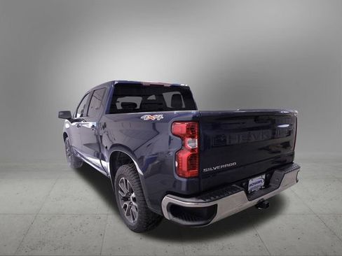 Used 2022 Chevrolet Silverado 1500 LT image 4