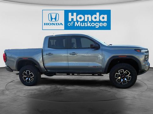 Used 2024 GMC Canyon AT4X AWD/4WD image 4