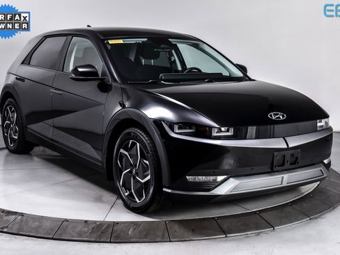 Used 2024 Hyundai Ioniq 5 SEL image 1
